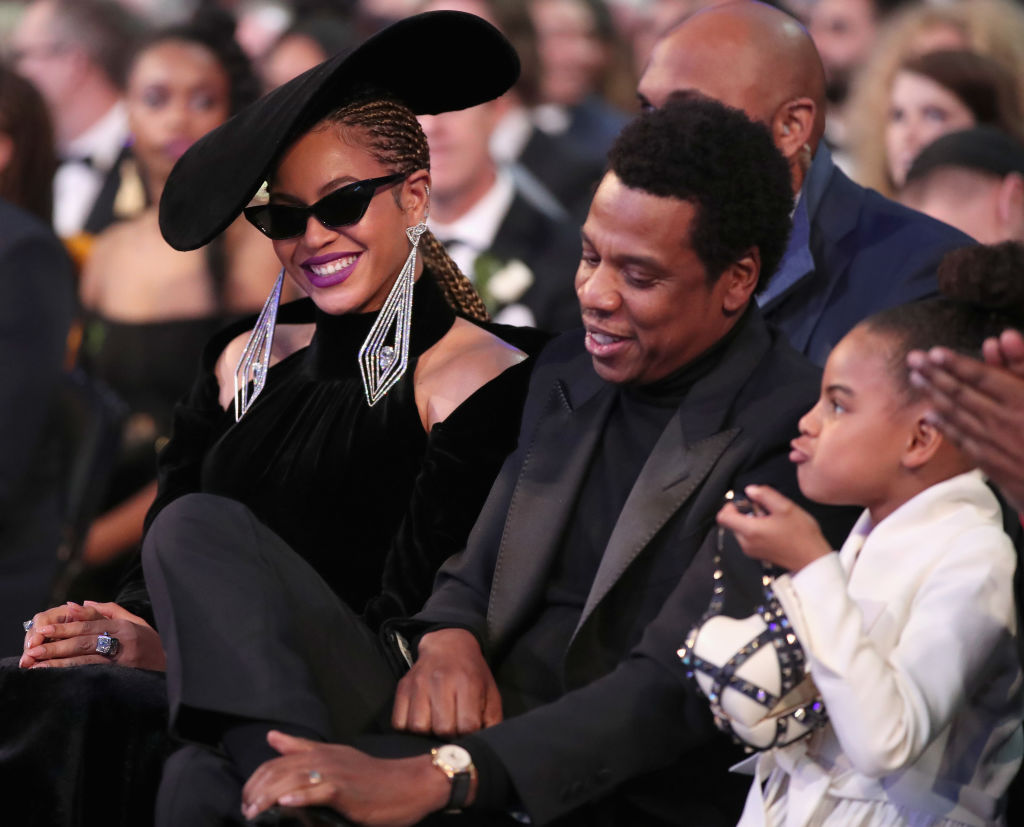 Beyoncè, Jay-Z & Kids Enjoy Family Fun On a $200 Million Mega Yacht