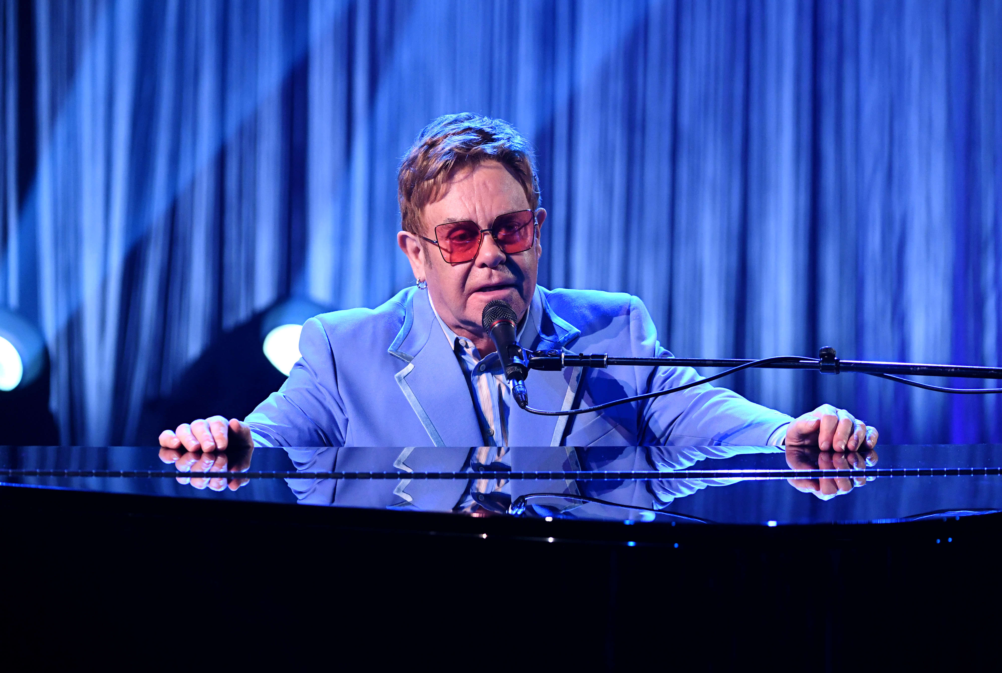 Elton John Once Wore A Diaper And “Pissed” Himself During Las Vegas Gig