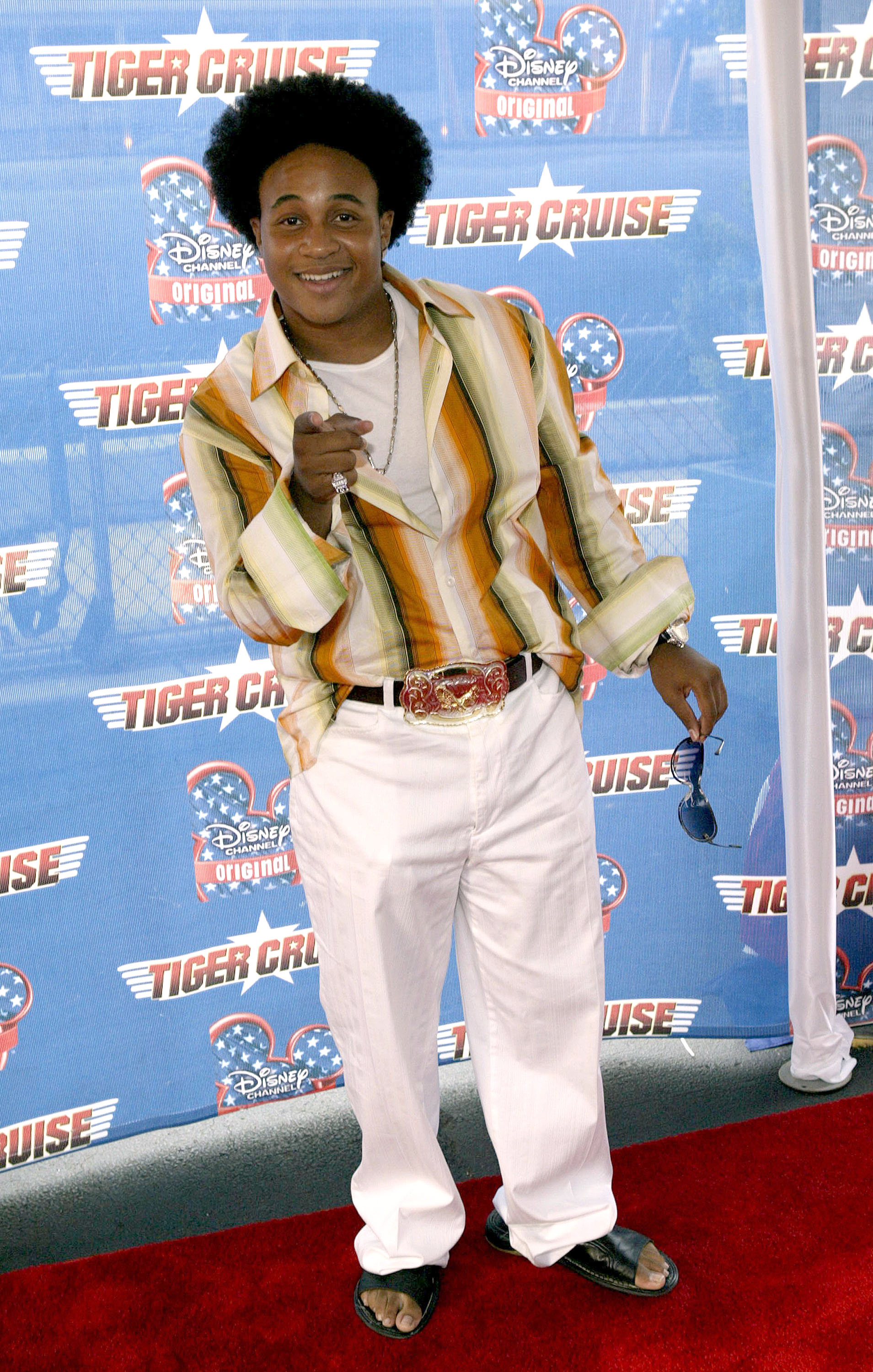 Orlando Brown Gets Tattoo Of Raven Symone On His Neck & There's Video Proof