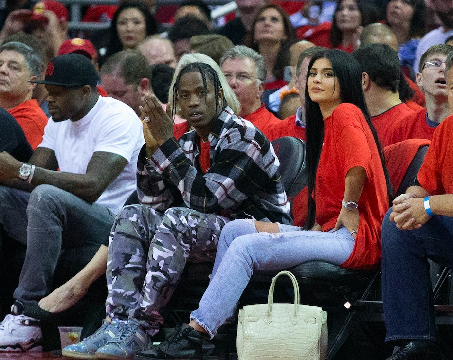 New Couple Alert? Kylie Jenner and Travis Scott Sit Courtside