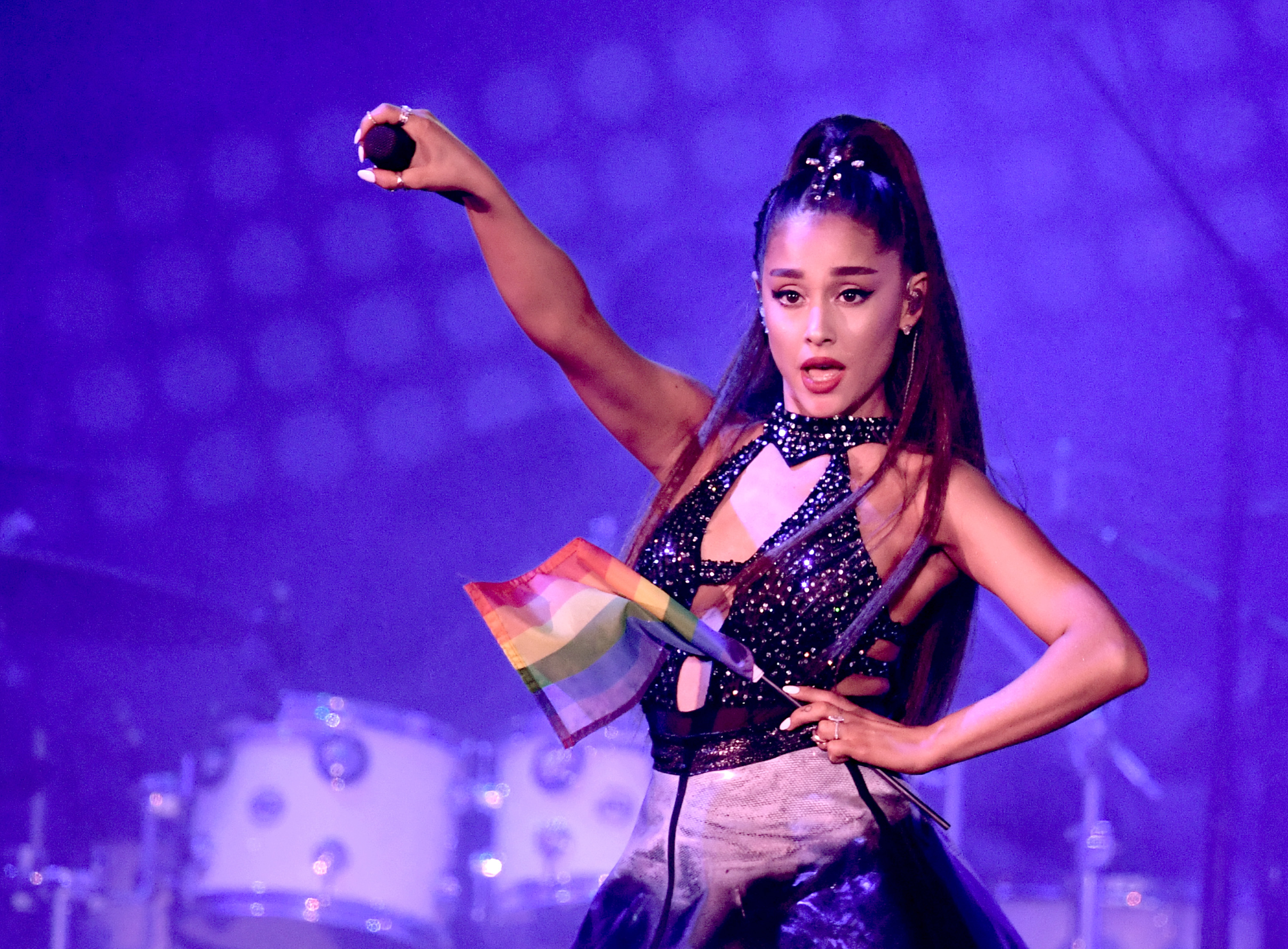 Ariana Grande Gets Her Own Specialty Drink & Playlist At Starbucks