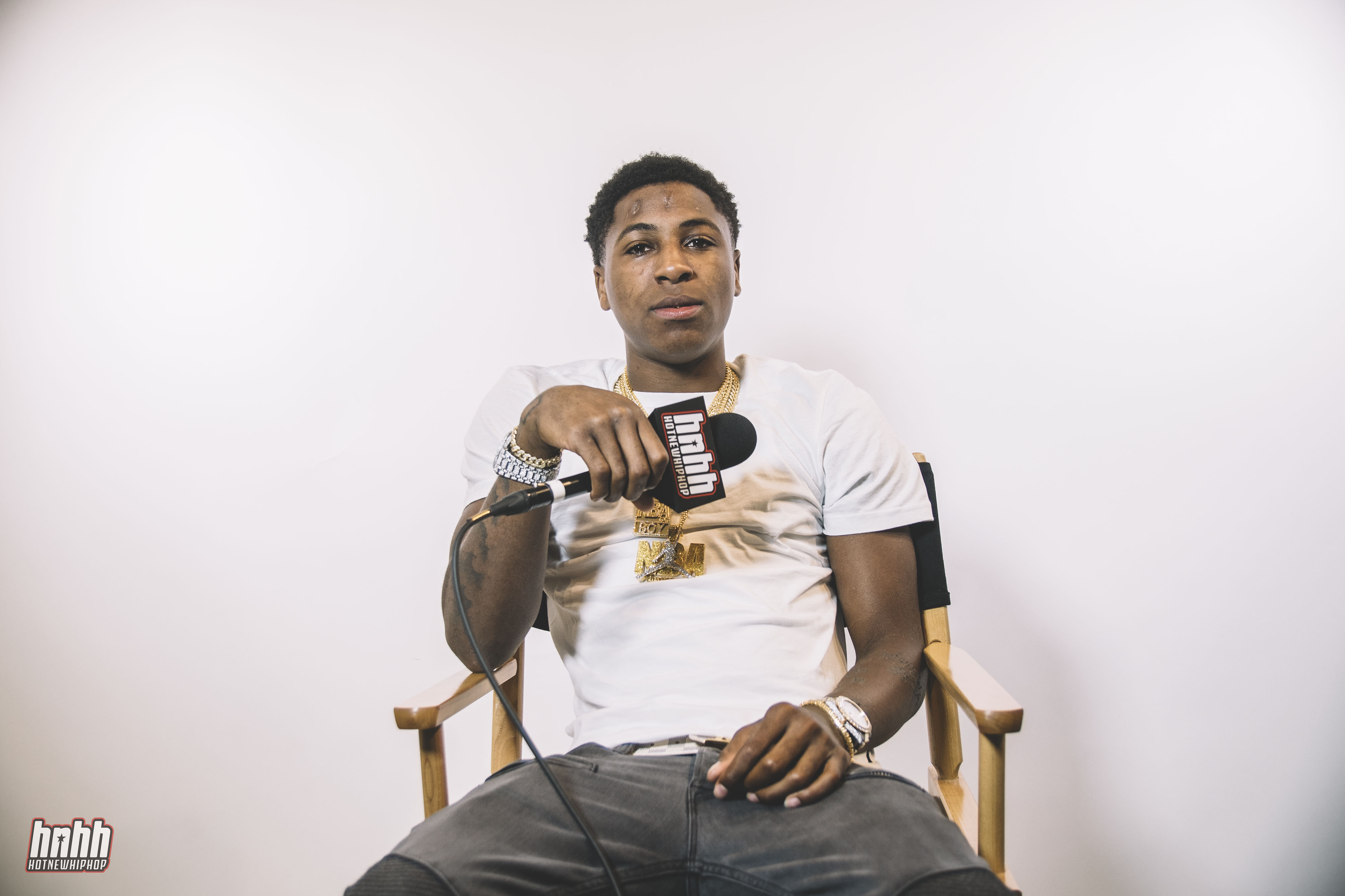 NBA YoungBoy and Iyanna Mayweather Kiss During Live-Stream Watch