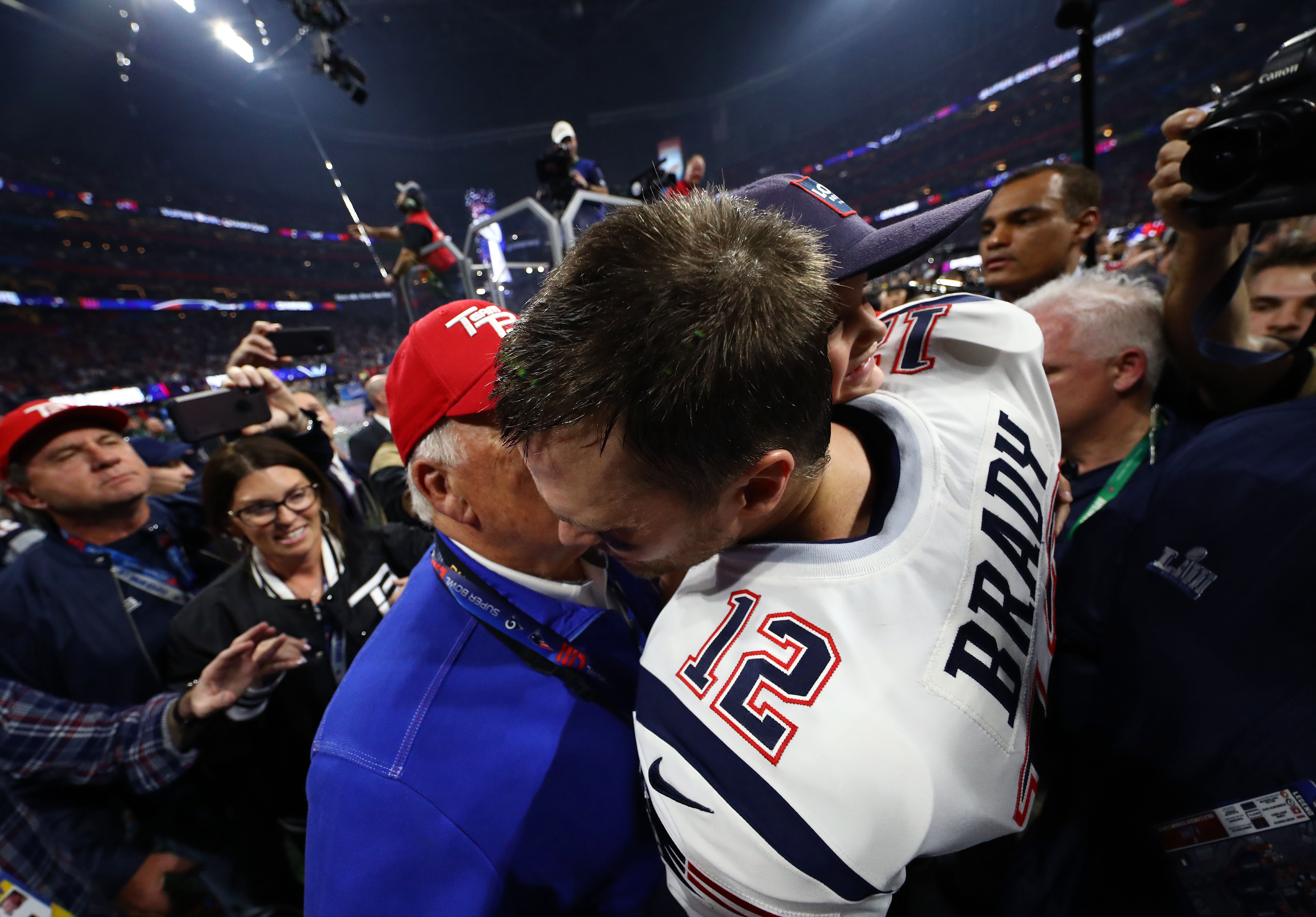 Tom Brady's father faced a 'life or death' COVID-19 battle last