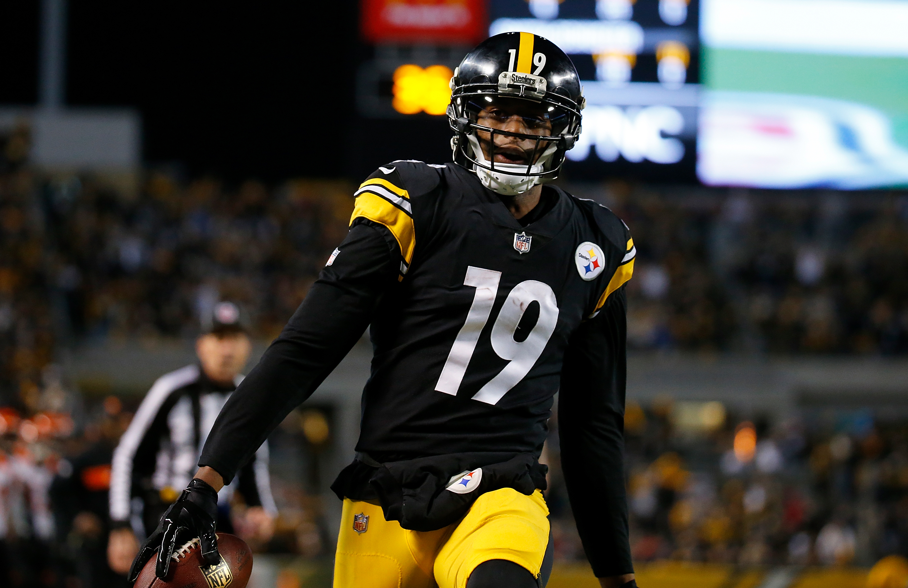 JuJu Smith-Schuster takes Antonio Brown's place in Pro Bowl