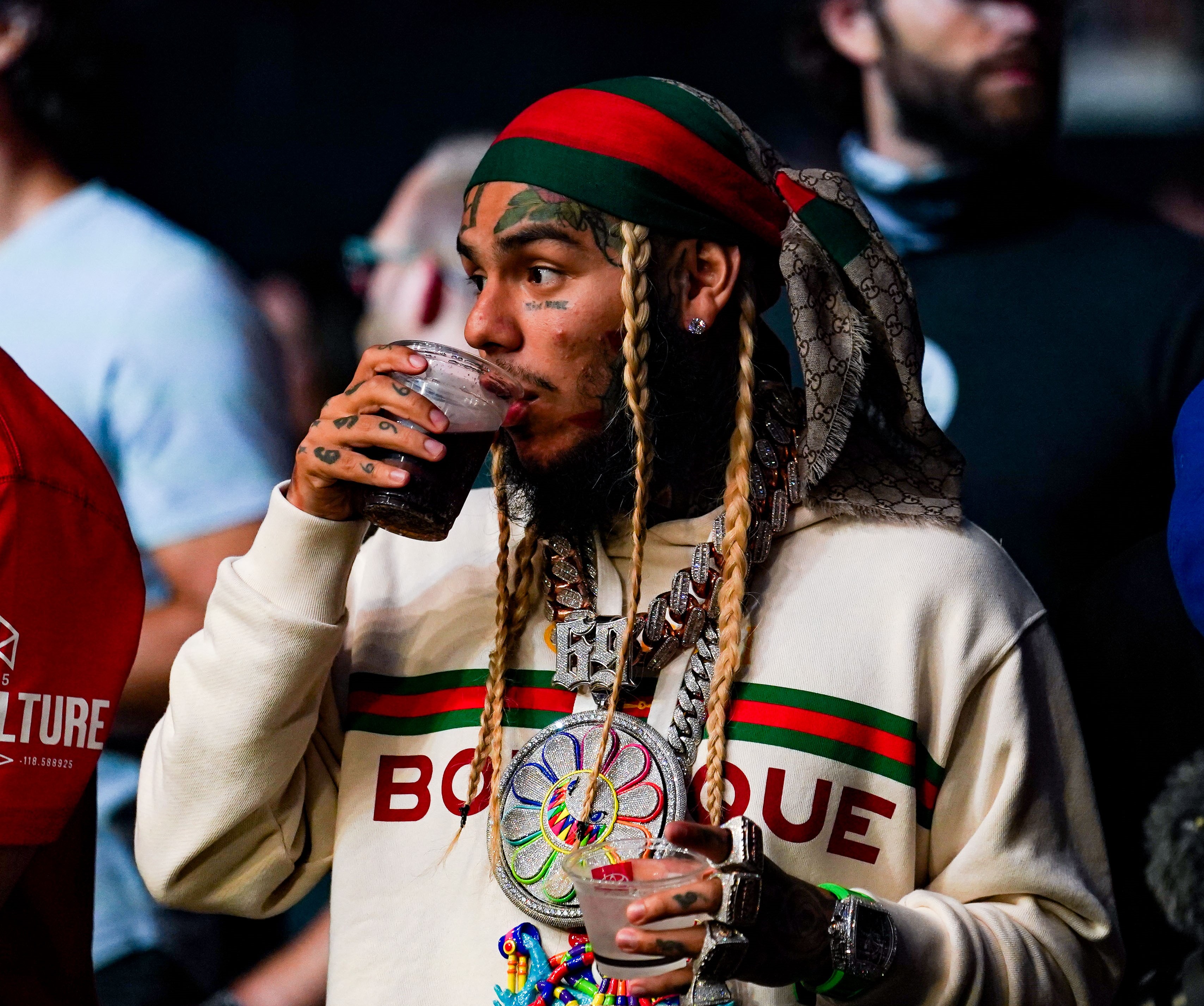 Tekashi 6ix9ine Slammed For Disrespectful Response To PnB Rock’s Death