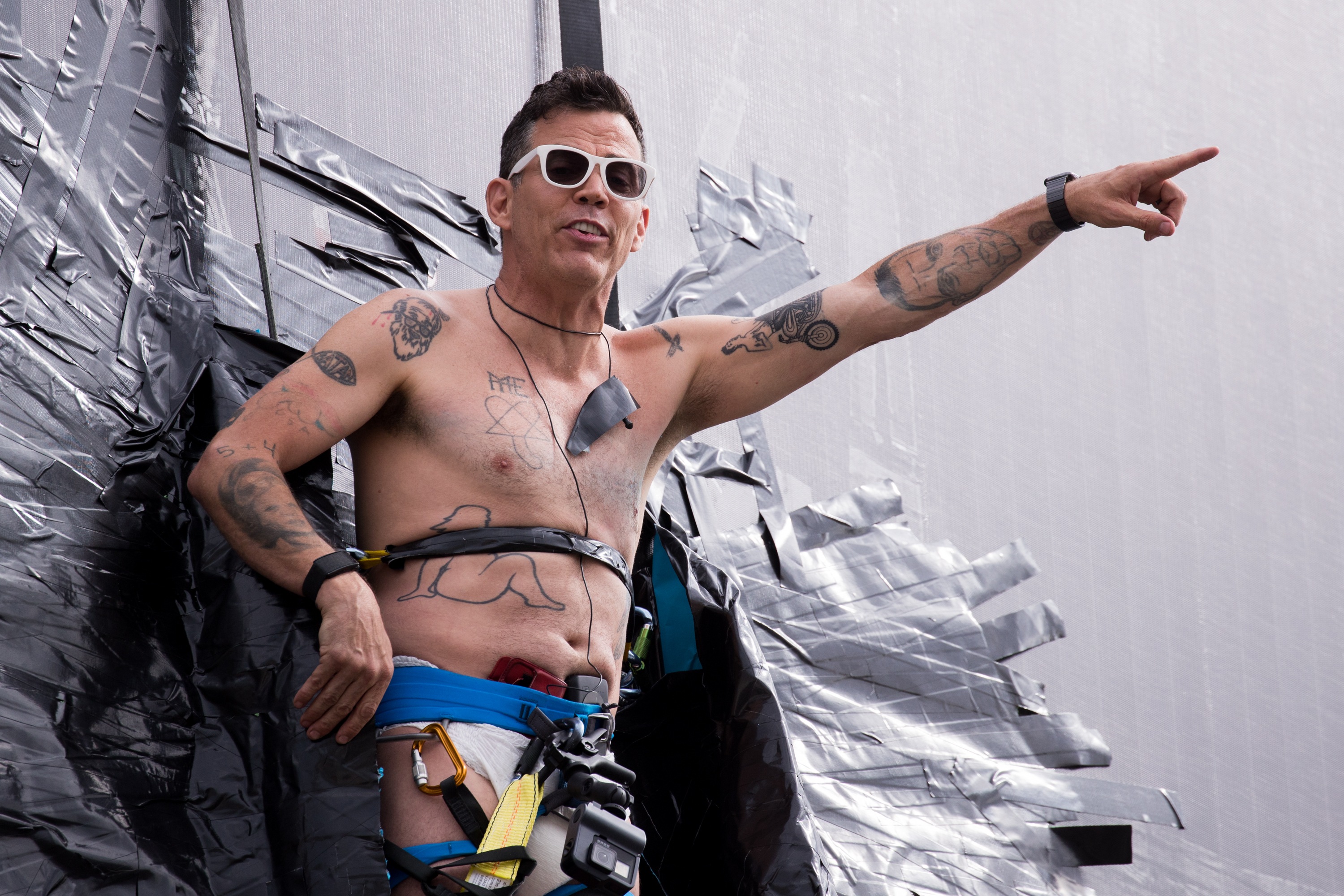 Steve-O Admits “Jackass” Was “Worth Vilifying” For Being A “Bad Influence”