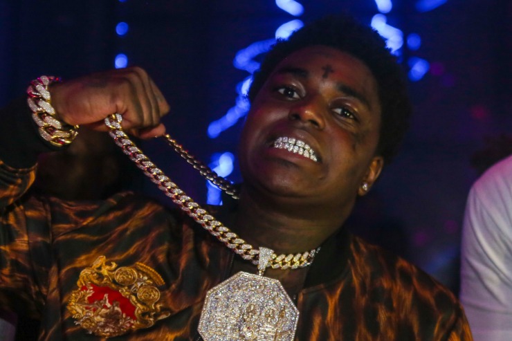 Kodak Black Channels Lisa Simpson With New Blonde Hairstyle
