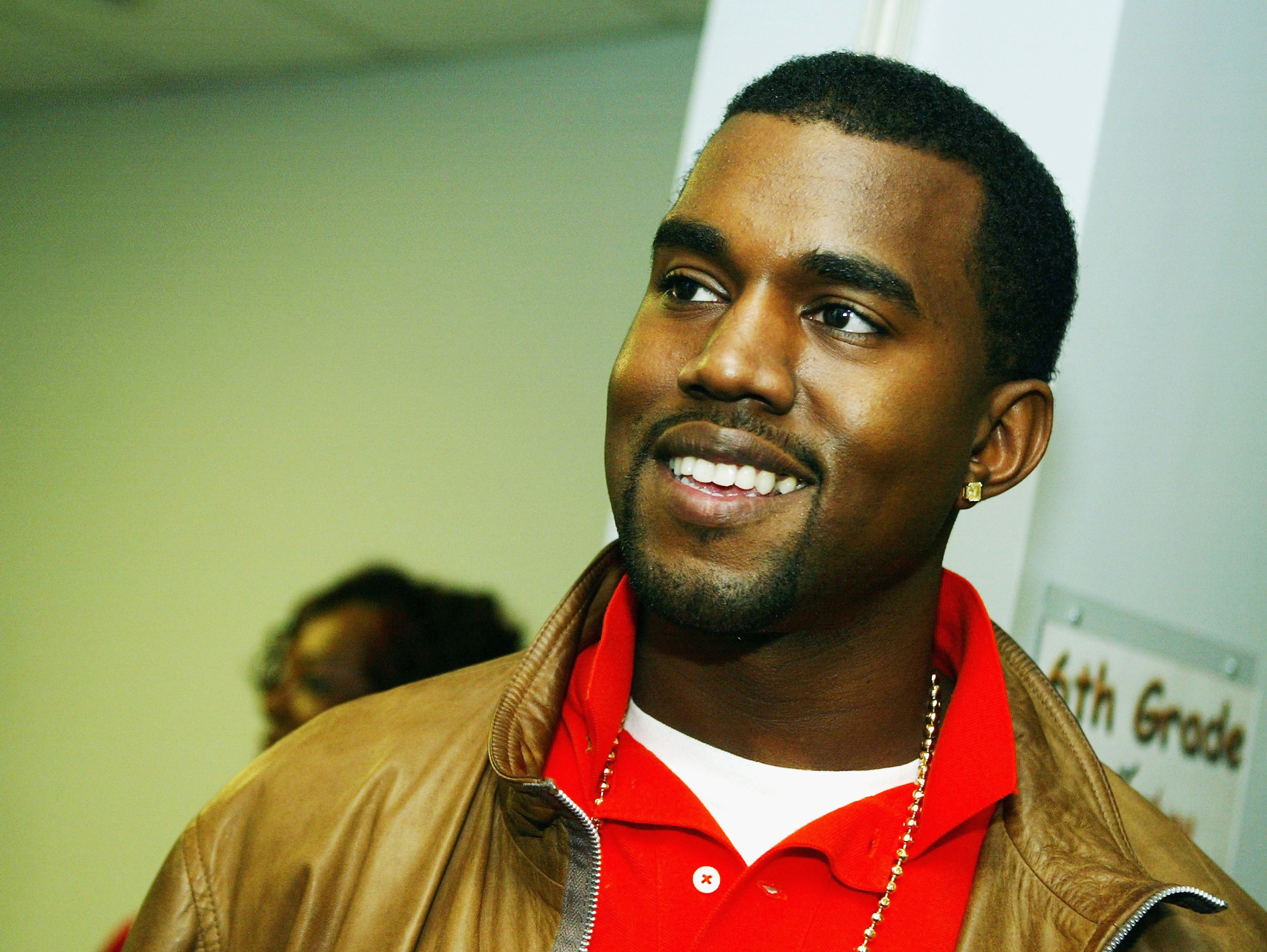 Unreleased Kanye West Freestyle From 2000 Surfaces: Watch