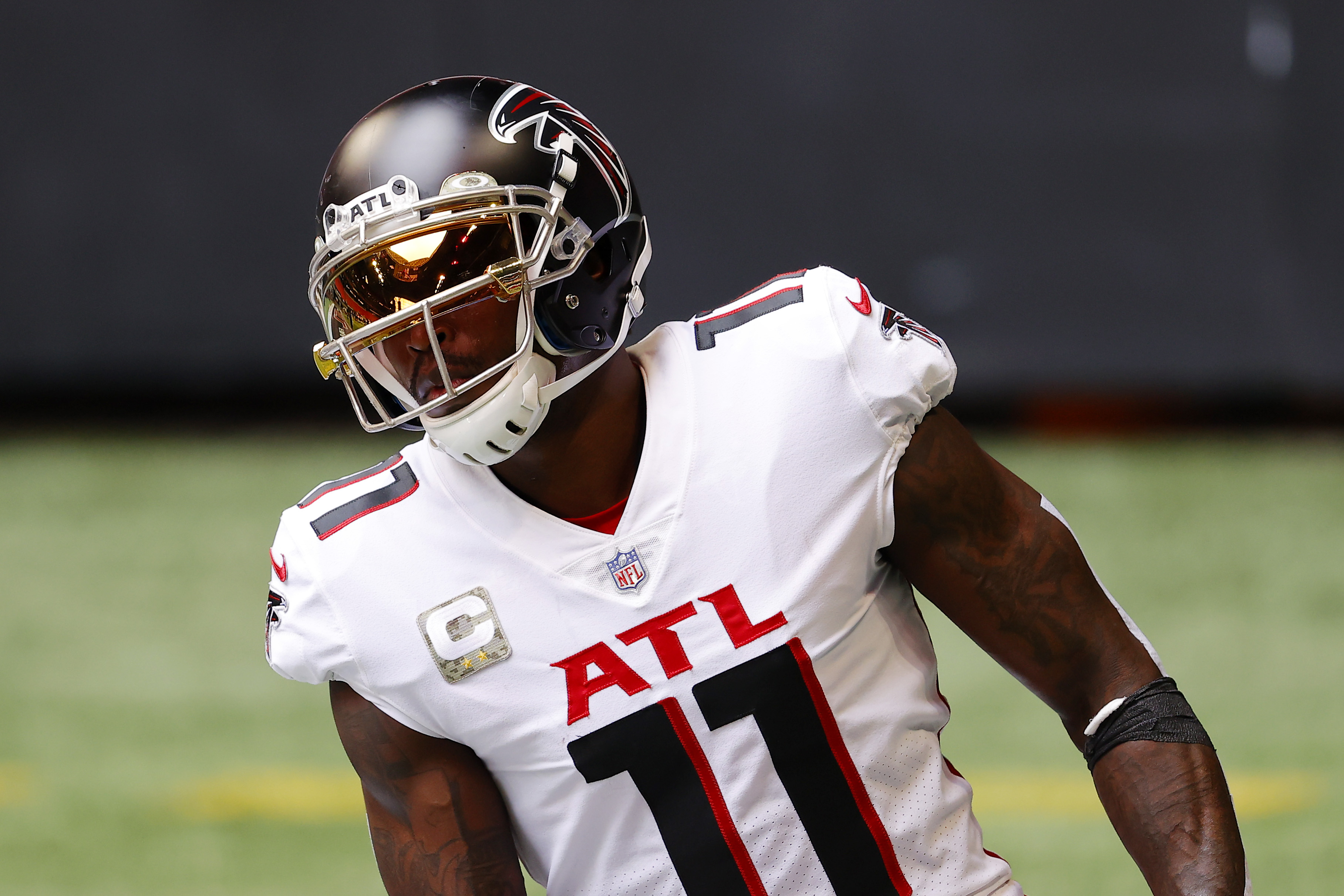 Patriots have had internal discussions about acquiring Falcons WR