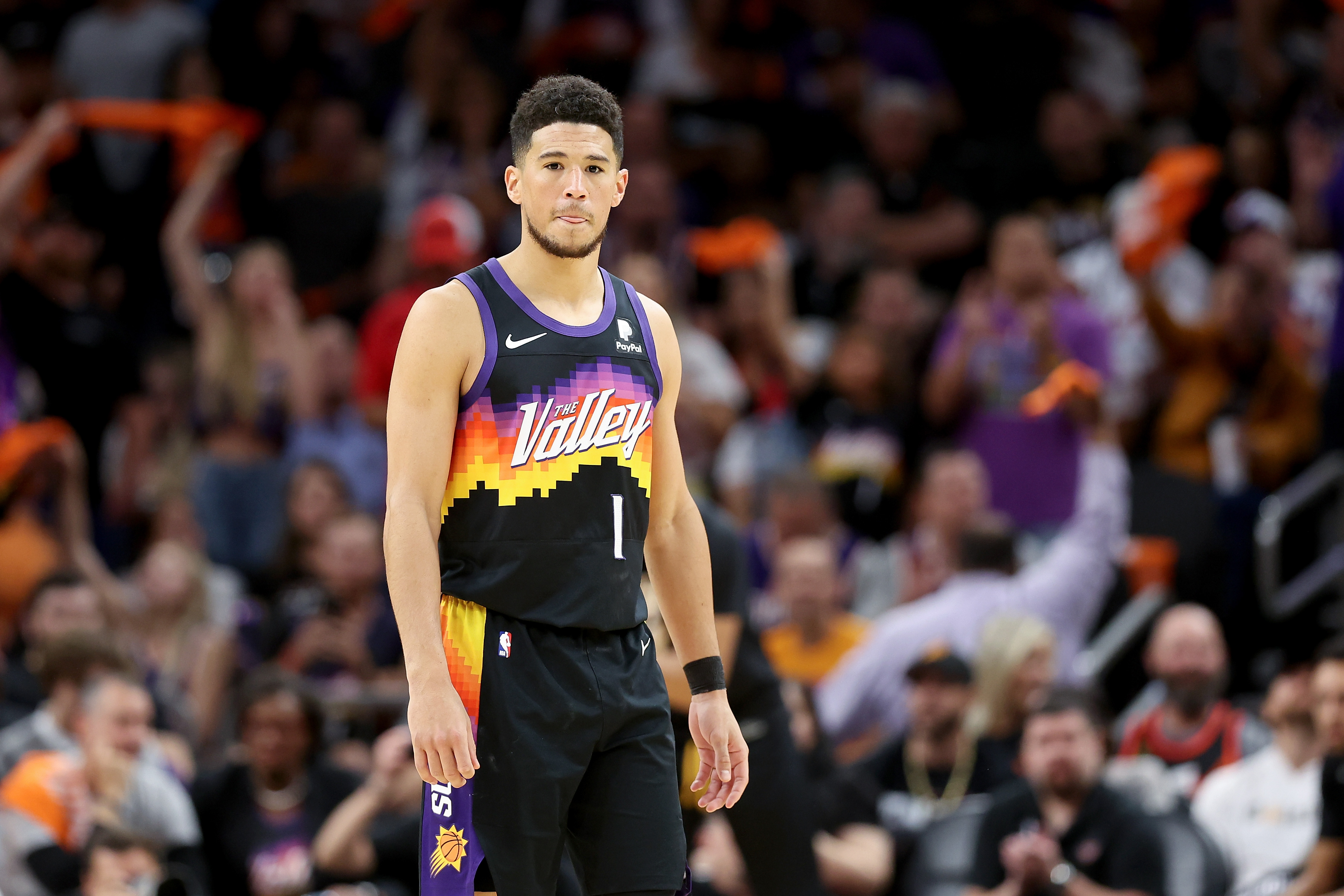 NBA world reacts to bad Devin Booker injury news