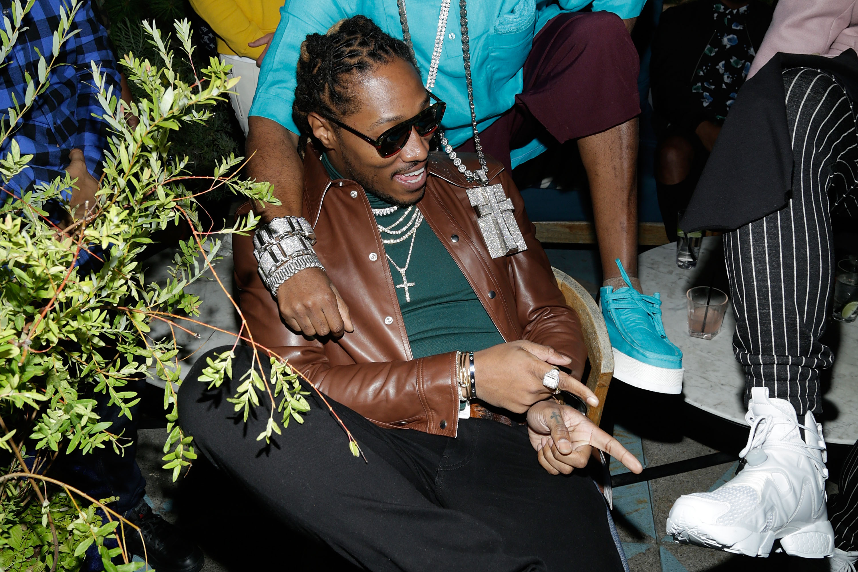 Deleoacuten Tequila: The Future Is Here, And Diddy'S Leading The Way - 60dytqw