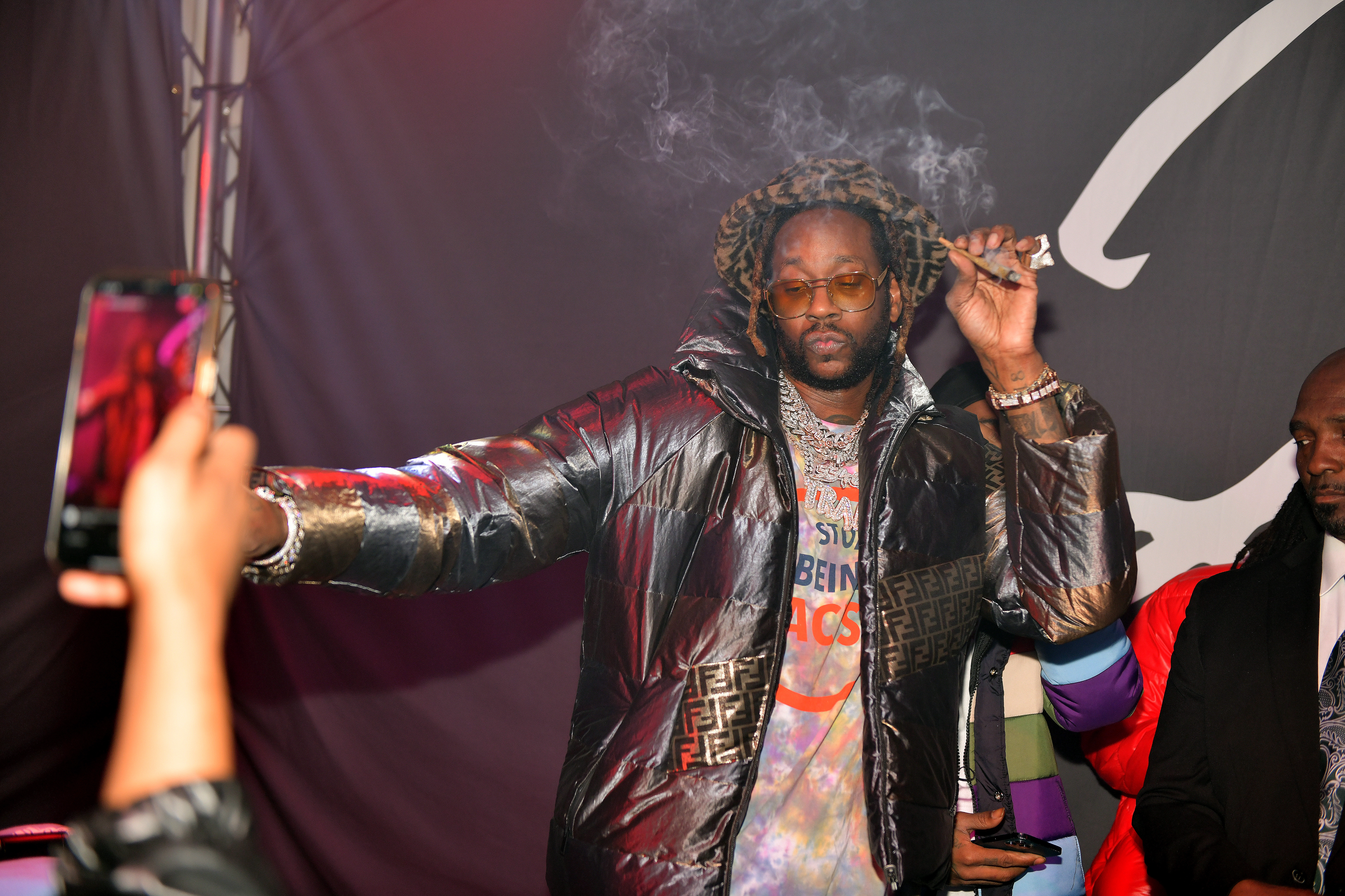 Snoop Dogg Smokes Weed Before Performing At Super Bowl Halftime