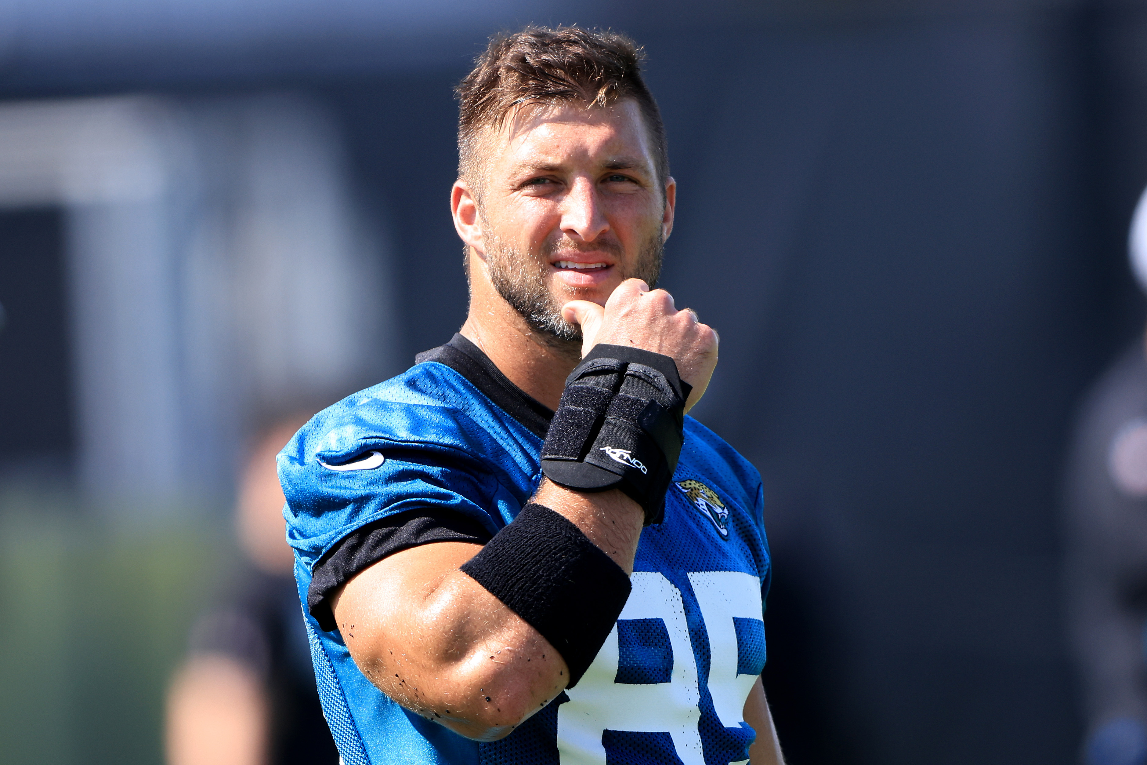 Tim Tebow released by Jacksonville Jaguars