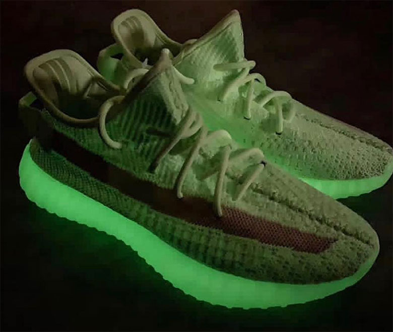 Yeezy Boost 350 V2 'Glow In The Dark' Green