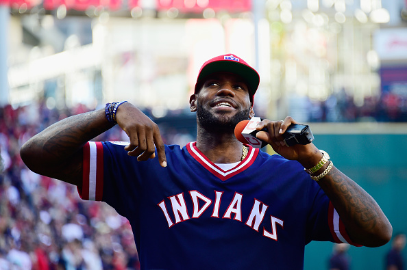 NY Yankees trolling Indians with ancient photo of LeBron James