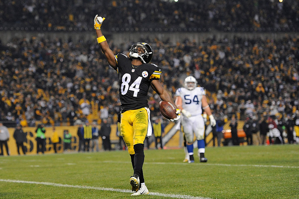 Former Steelers WR Antonio Brown rejoins Buccaneers on 1-year contract