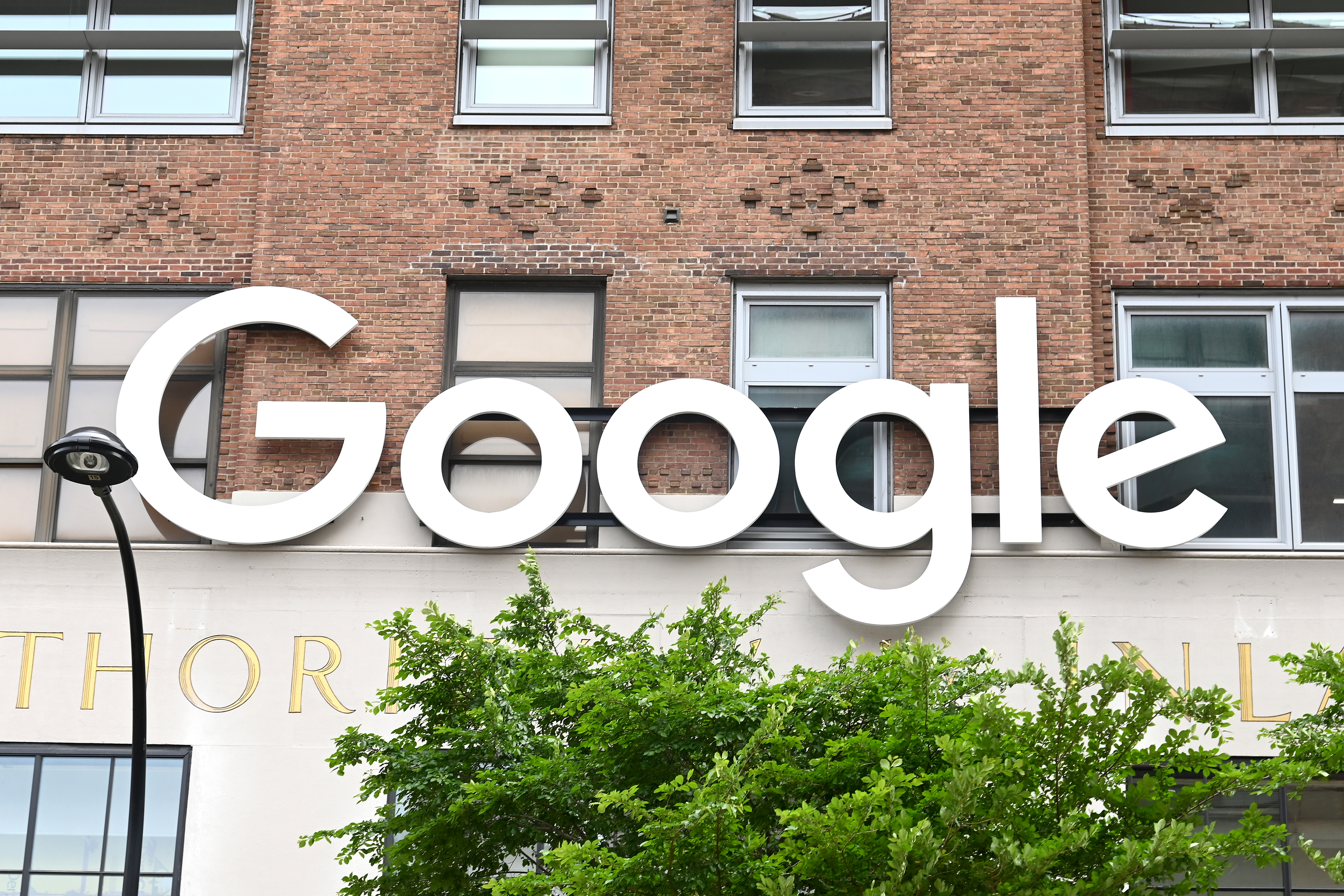 Google and LyricFind Beat Genius' Plagiarism Lawsuit In Appellate Verdict