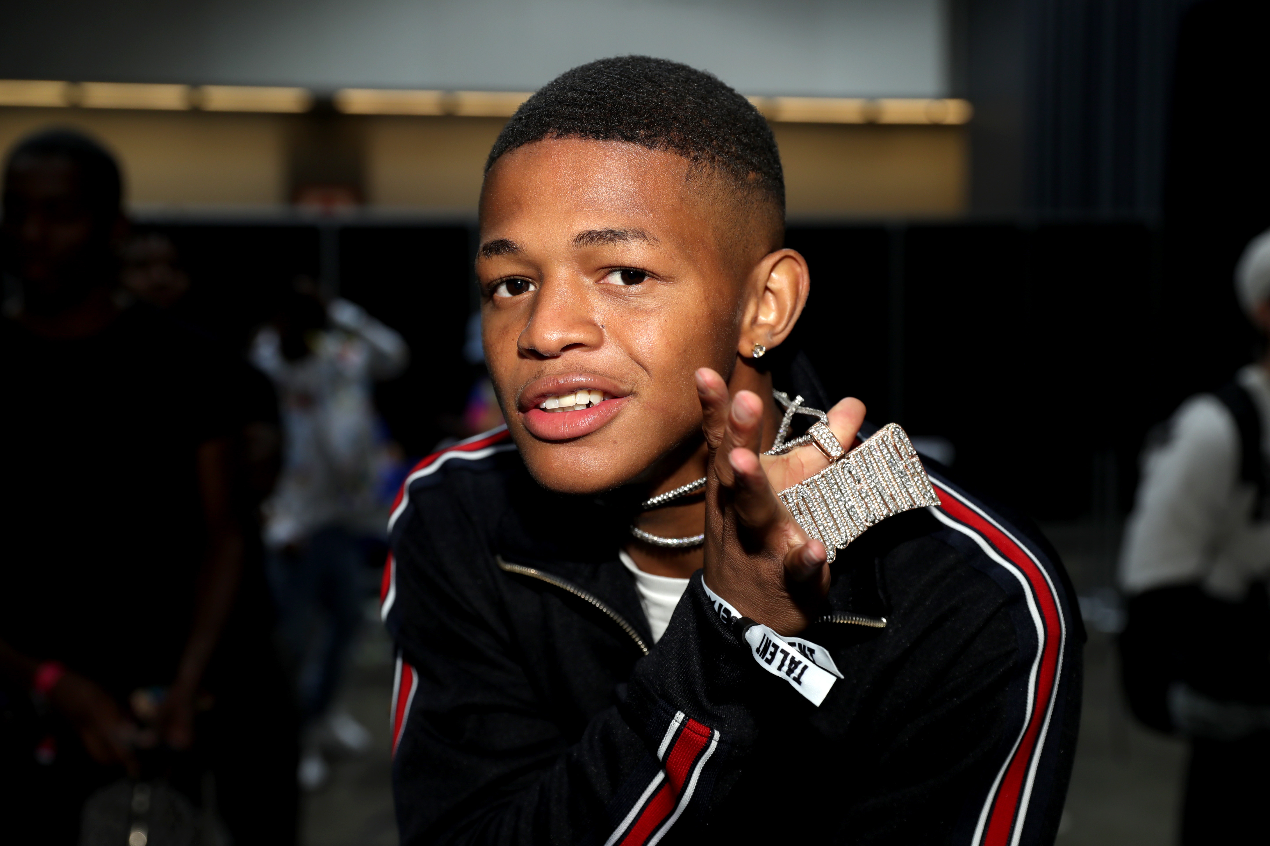 YK Osiris Pays Off $60k Debt To Drake By Singing For Him In His Toronto House
