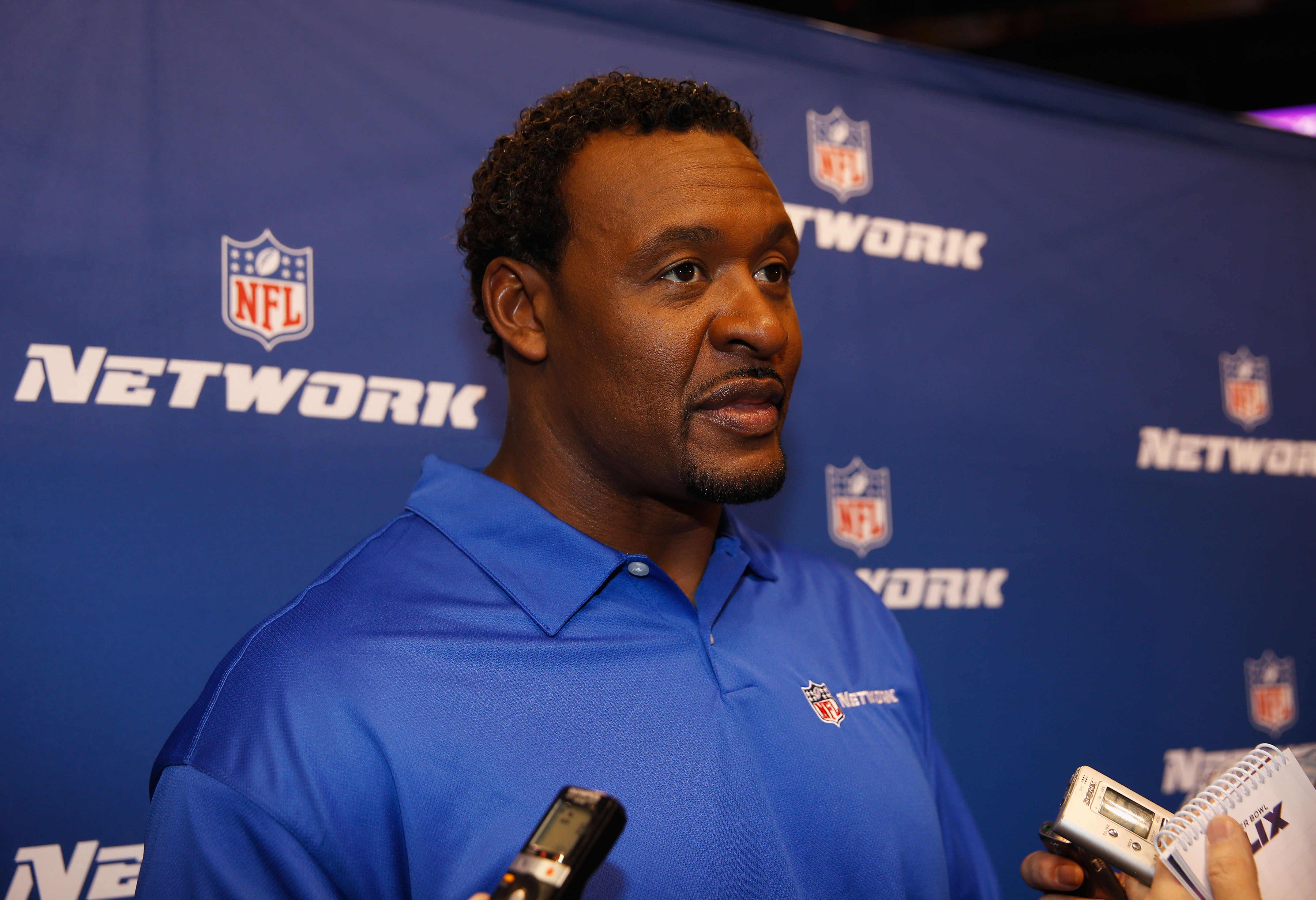 Willie McGinest Drops Super Bowl F-Bombs  On Live TV (VIDEO)