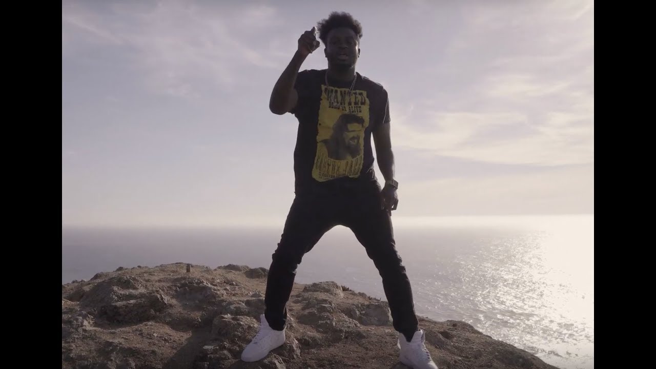 Sylvan LaCue Celebrates A Successful Year With "Love & Sacrifice" Music