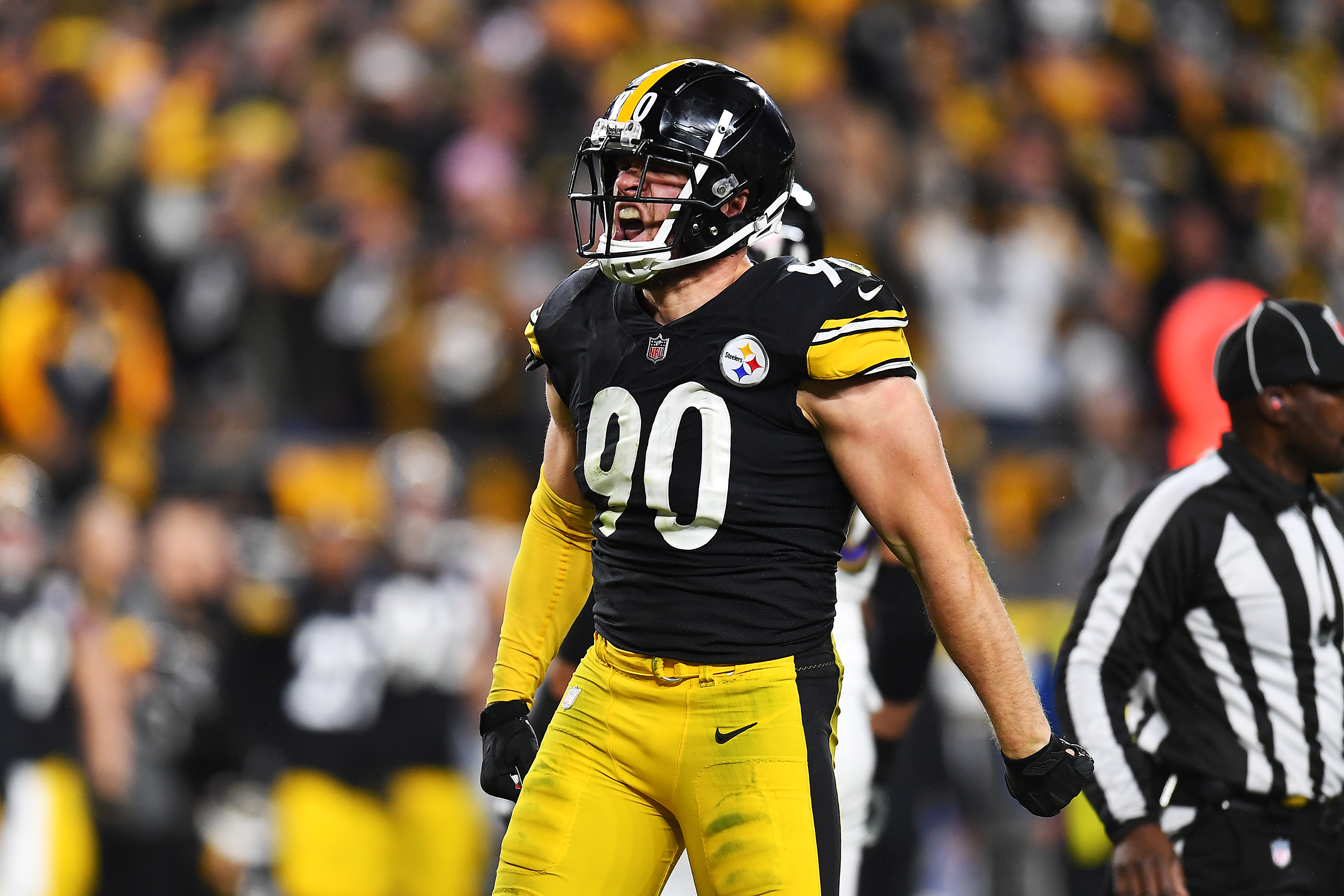 Steelers believe TJ Watt may have suffered serious injury in win against  Bengals: reports 