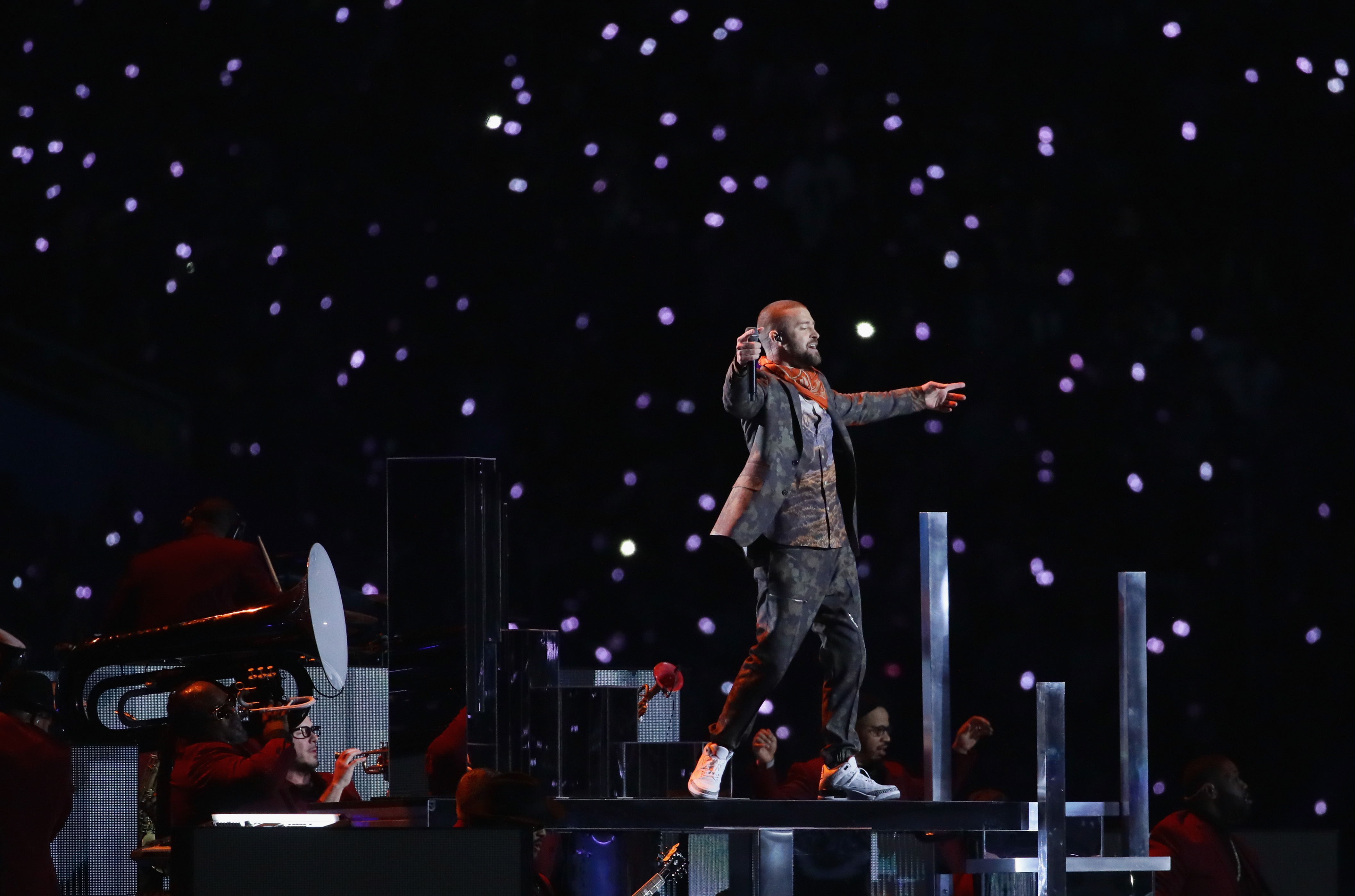 Super Bowl Halftime Show: Twitter reacts to amazing performances