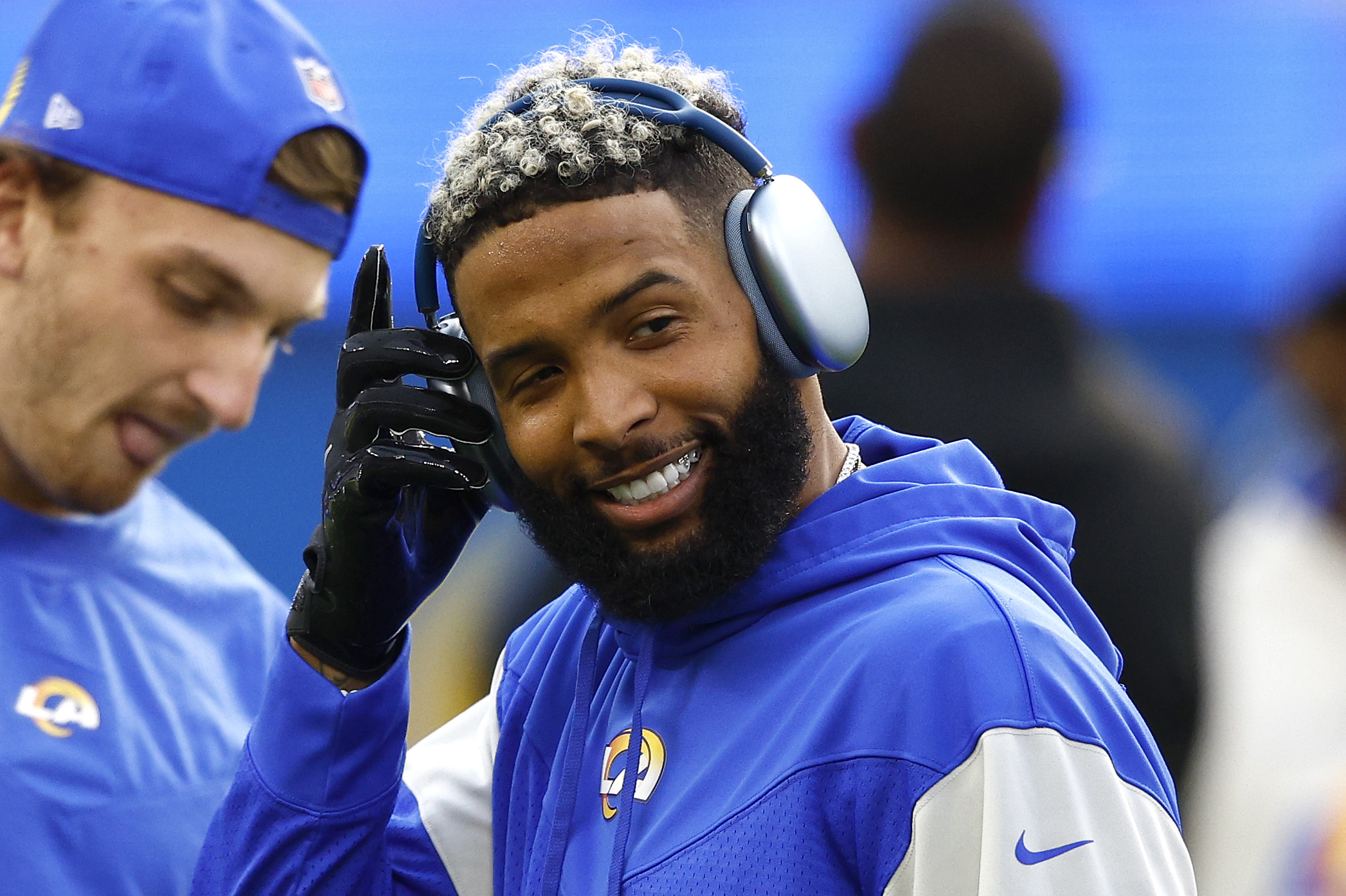 Odell Beckham Jr. goes from locker-room outcast to Ravens' leader