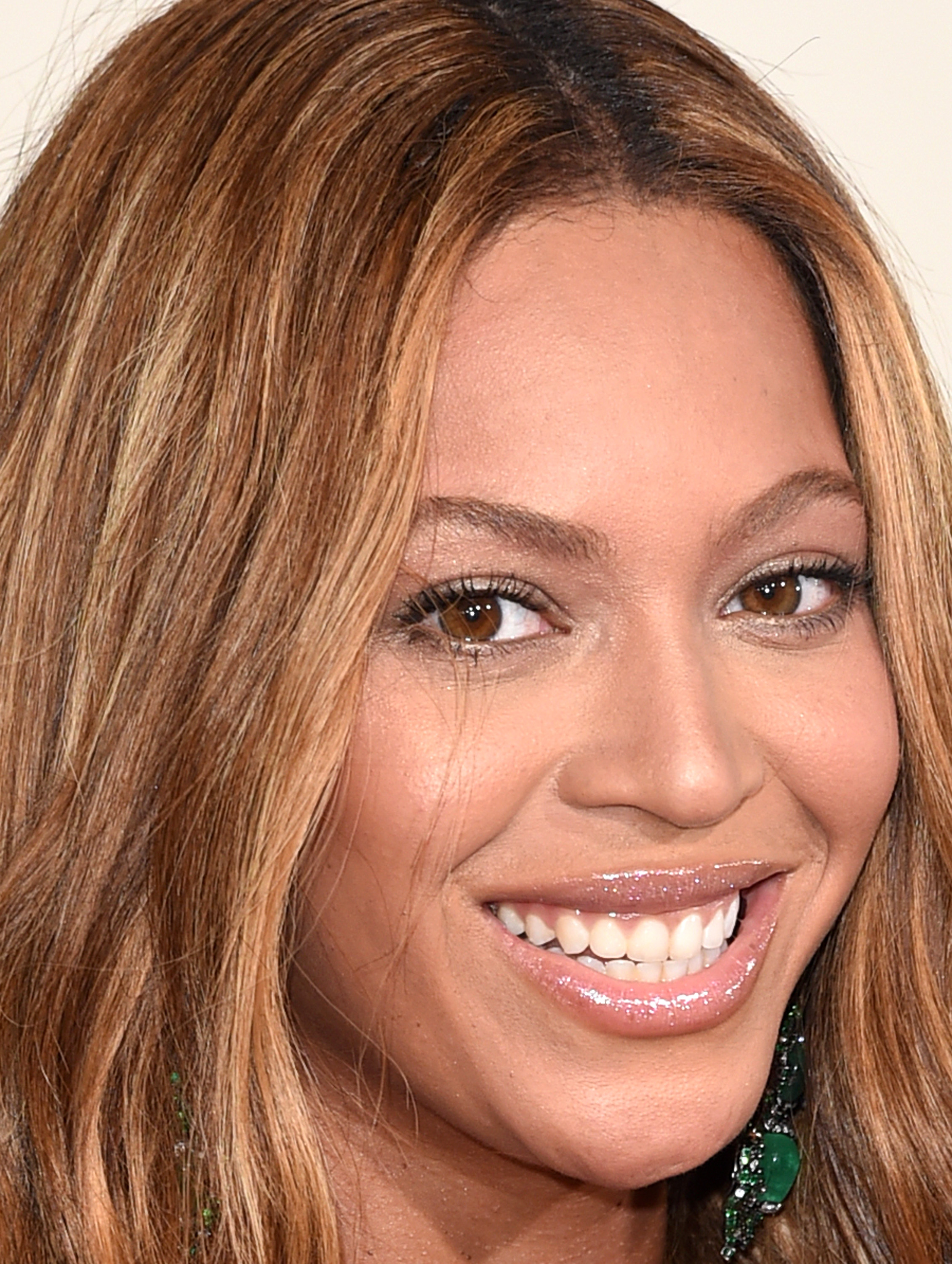 Beyonce Kills Off Sasha Fierce