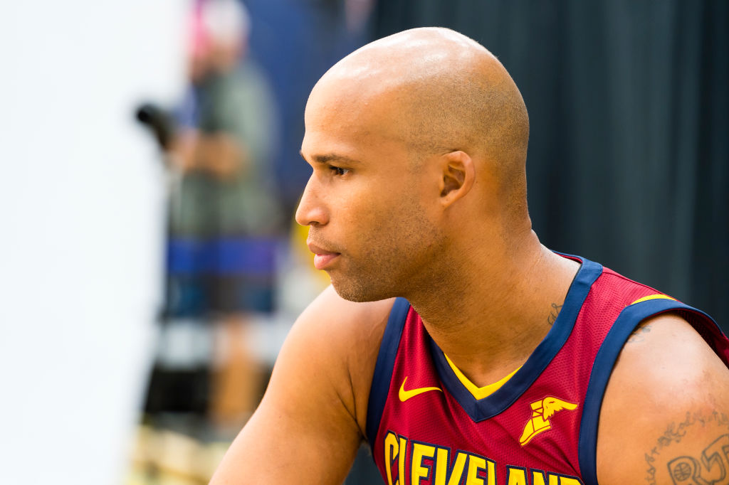 Richard Jefferson Roasts Former NBA Ball Boy For Staring At His Junk